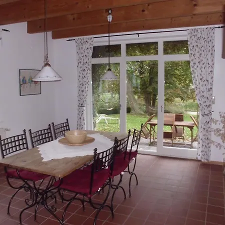 Klein Babel Ferienhaus Bedekaspel